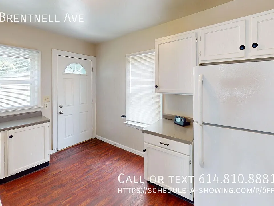 1945 Brentnell Ave
