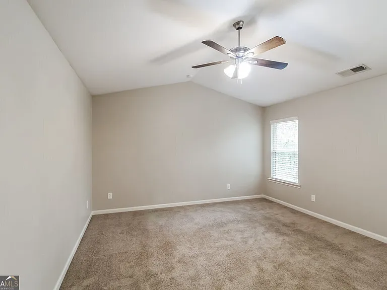 414 Darbys Run Ct — Photo 8