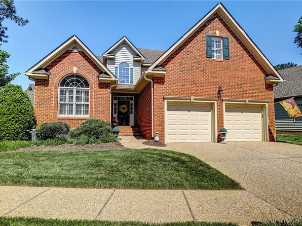 645 Farnham Cir, North Chesterfield, VA 23236