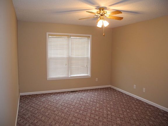 4th image of 3561 Westmeadow Ln