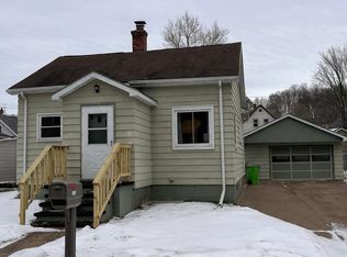 1824 River St, Niagara, WI 54151