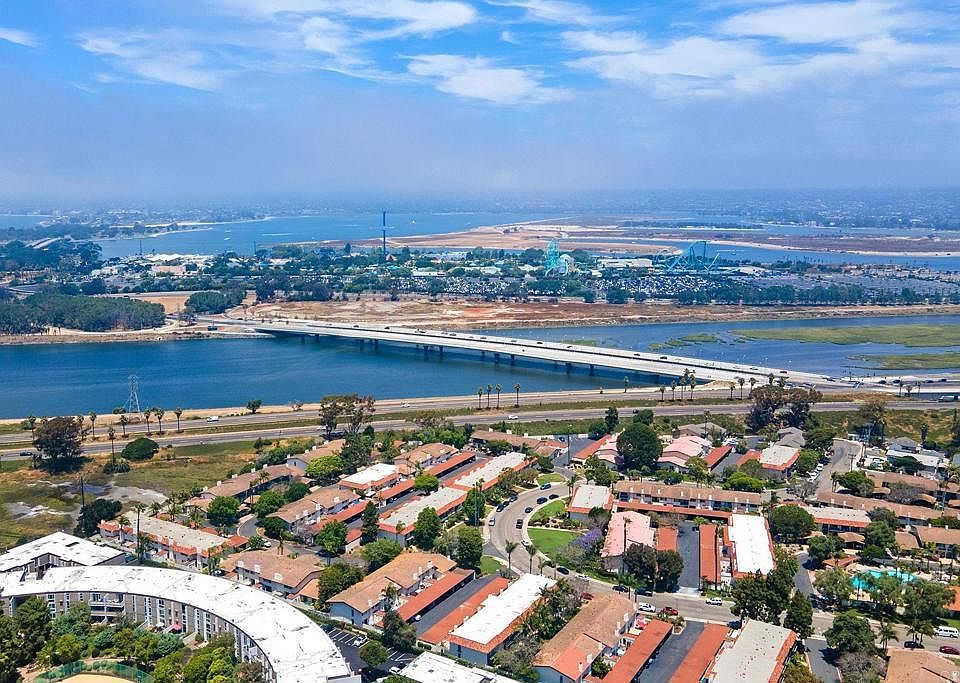 Aerial Loma Riviera