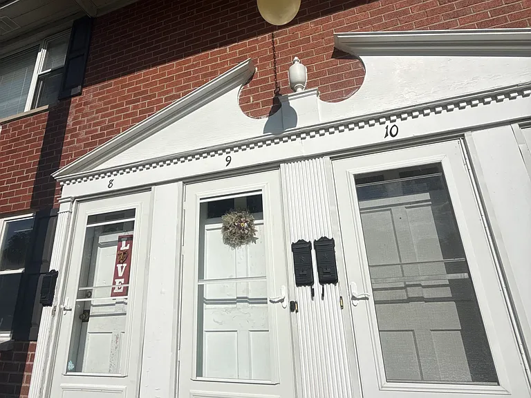 9 Lincoln Gdns — Photo 13