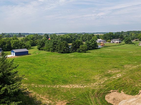 4th image of 8660 Hutchinson Farms Ln