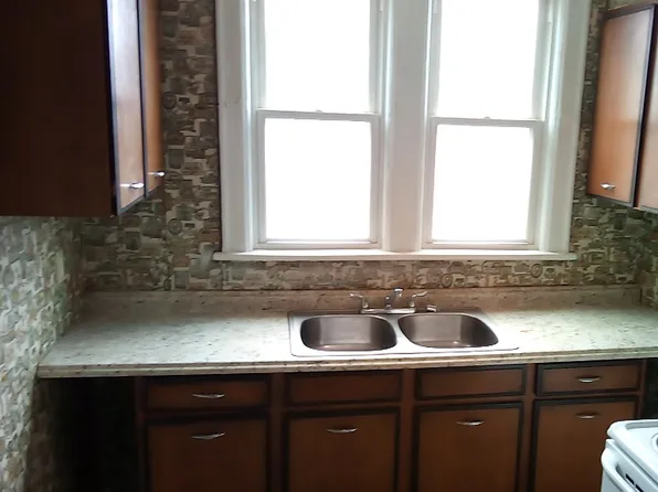 146-148 Charles St, Wilkes Barre, PA 18702