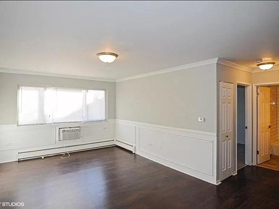5th image of 5348 N Cumberland Ave APT 222