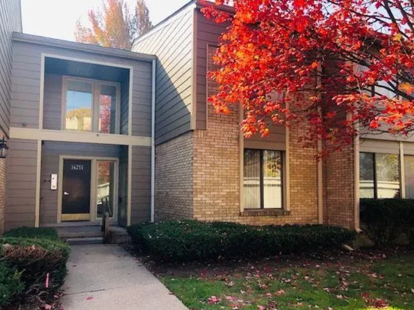 16255 W Nine Mile Rd APT 101, Southfield, MI 48075