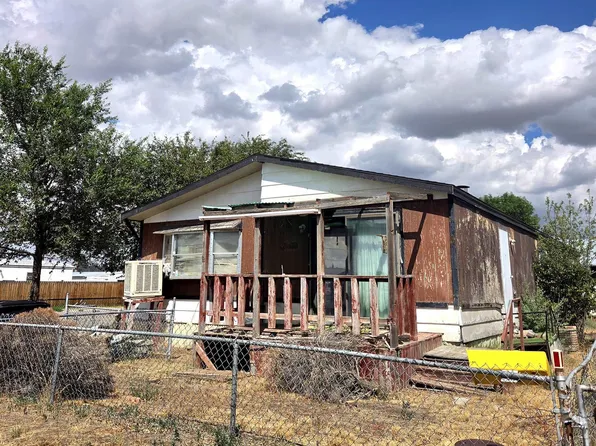 613 Harding Ave, Mills, WY 82604