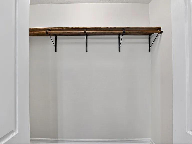 714 Ashentree Dr — Photo 35