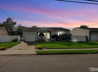 797 Barry Ave, Perth Amboy, NJ 08861