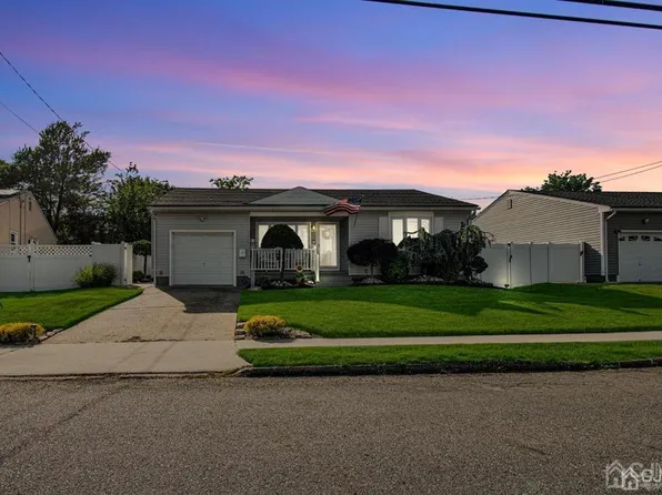 797 Barry Ave, Perth Amboy, NJ 08861