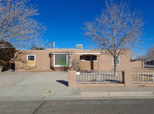 300 60th St NW, Albuquerque, NM 87105