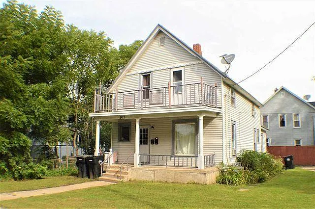 905 1/2 Portland Ave