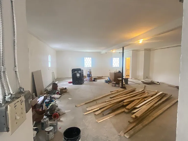 912 Park St — Photo 10