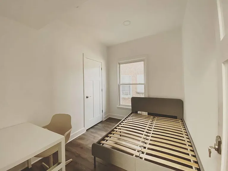 1237 Emerson St #A — Photo 8