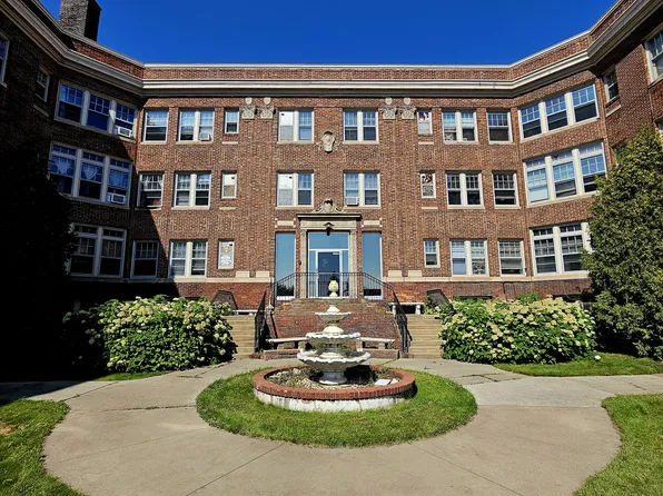 Devonshire Apartments