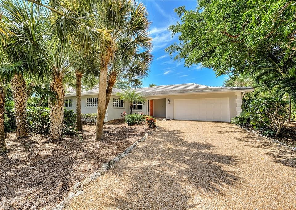 1st image of 3323 Twin Lakes Ln