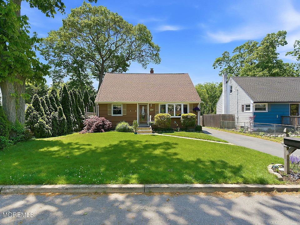 1st image of 412 Moore Road