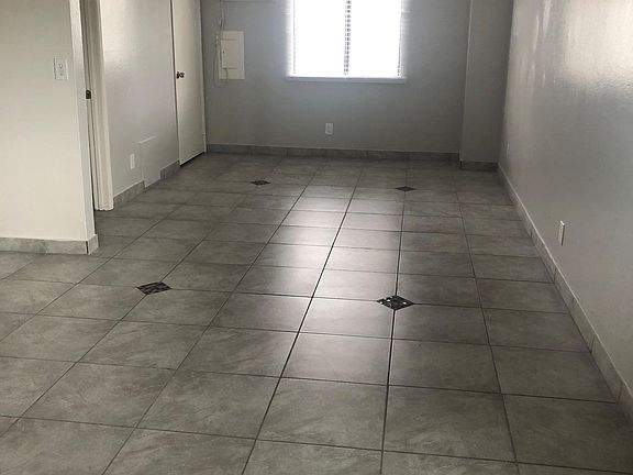 2nd image of 6859 Laurel Canyon Blvd