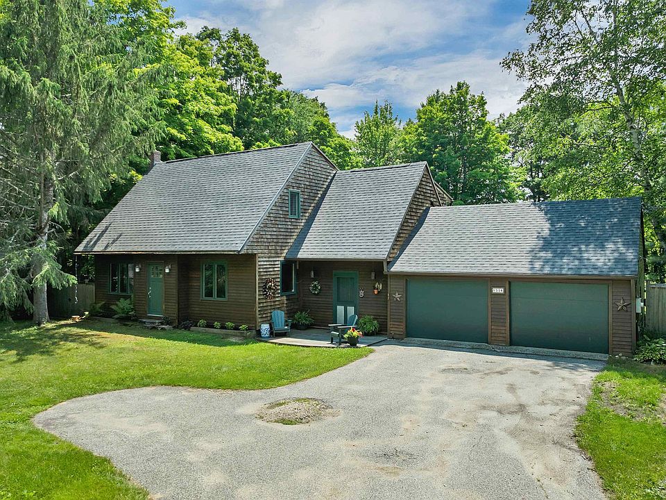 1st image of 558 Province Road