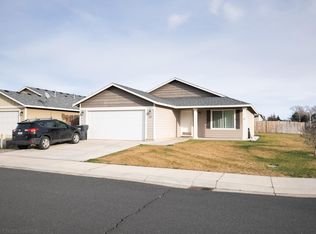 213 S Sterling St, Yakima, WA 98936