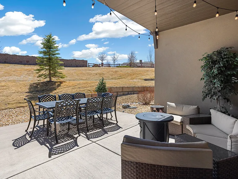2156 Villa Creek Cir — Photo 32