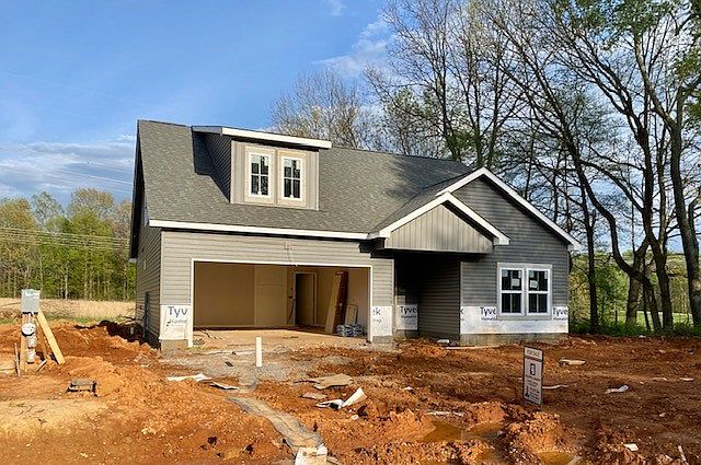1st image of 111 Sango Dr