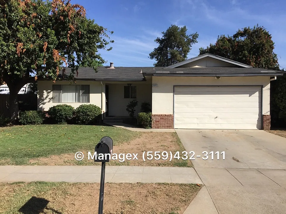 3372 W Wrenwood Ave photo 1