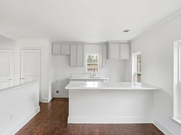 612 1/2 W Alabama St, Houston, TX 77006