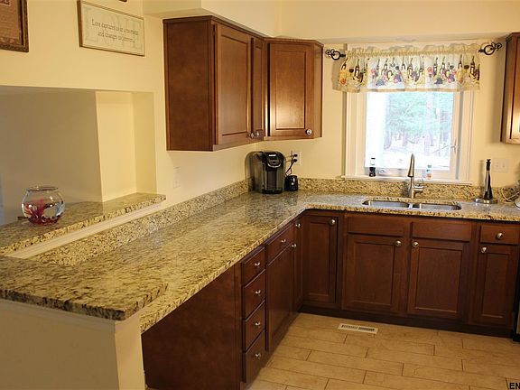 4th image of 86 Wineberry Ln
