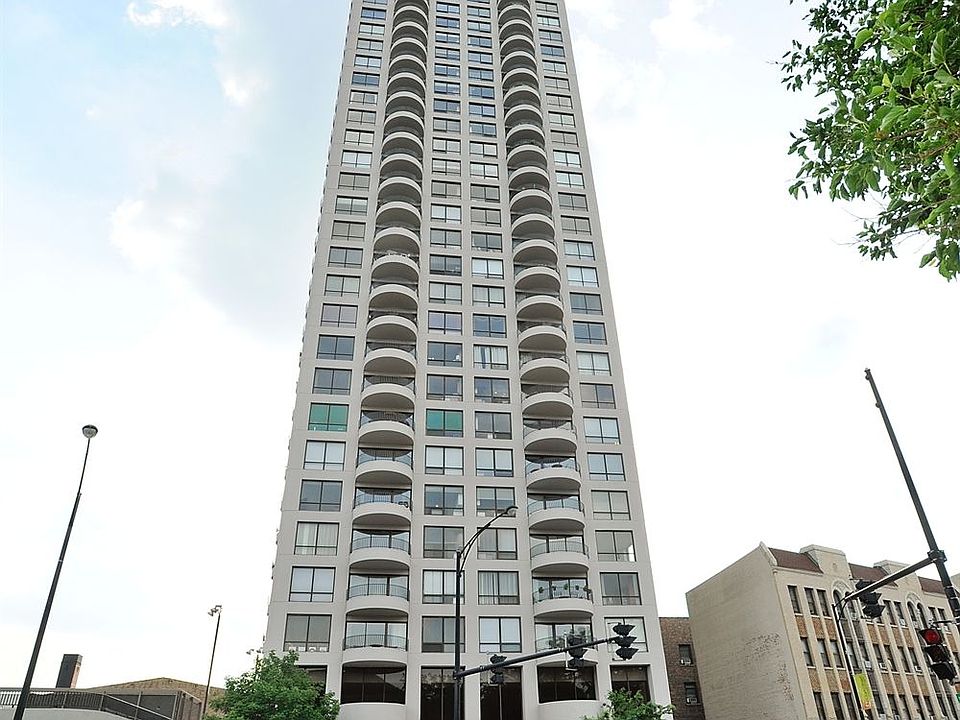 1st image of 2020 N Lincoln Park W APT 18F