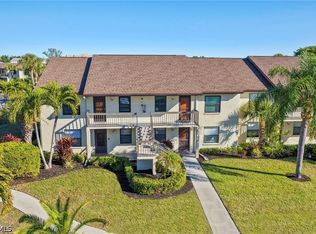 9290 Lake Park Dr APT 201, Fort Myers, FL 33919