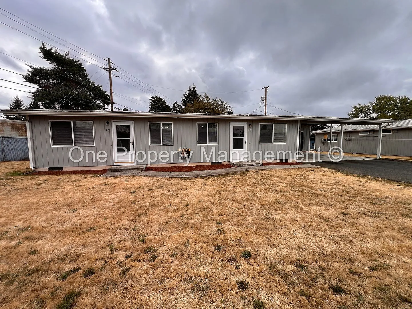 One Level Duplex Near Peace Health — Photo 1