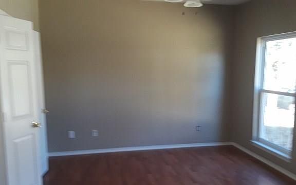 3rd image of 3009 Alyssum Ct
