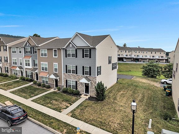 3rd image of 5100 Laurel Valley Ln