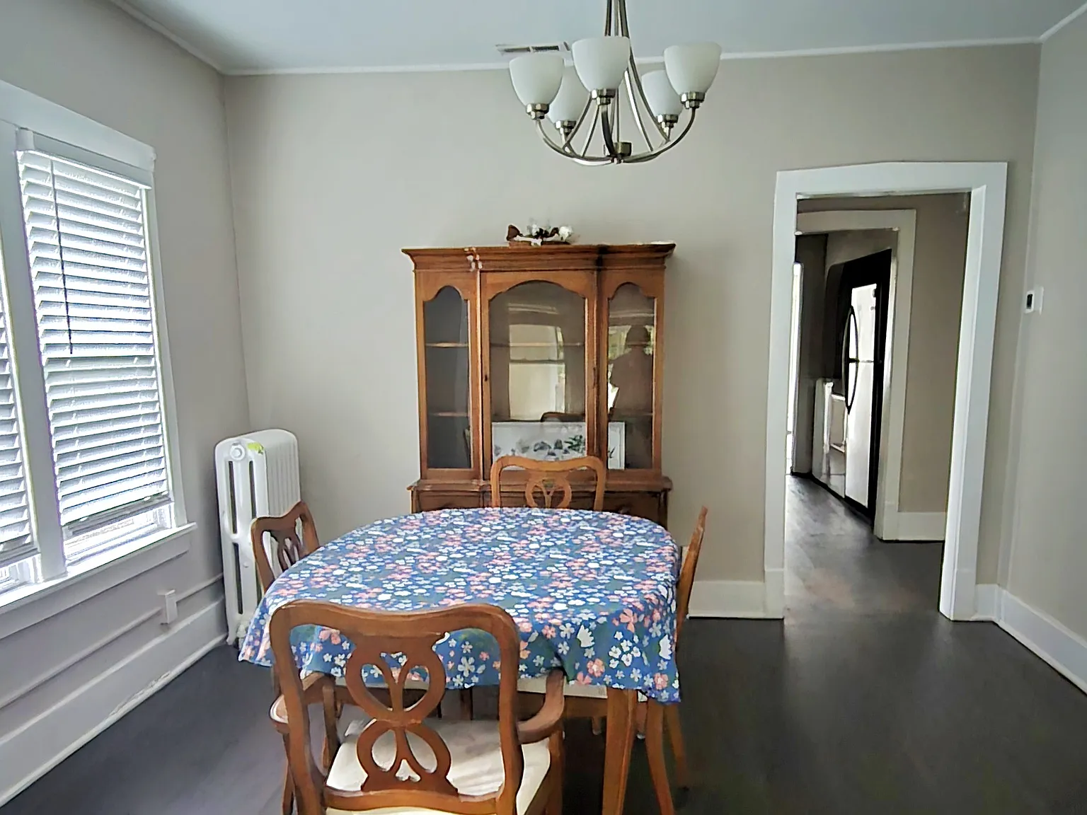 3 bed, $2,350 — Photo 4