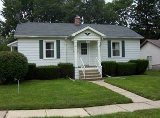 1941 Chestnut St, Holt, MI 48842