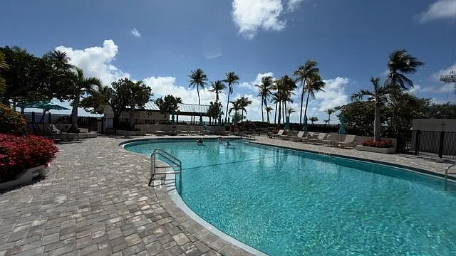5100 N Ocean Blvd #502 — Photo 35