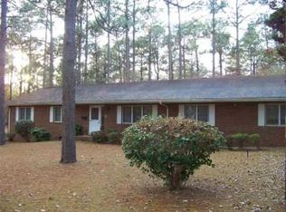 803 Robinwood Rd, Aberdeen, NC 28315