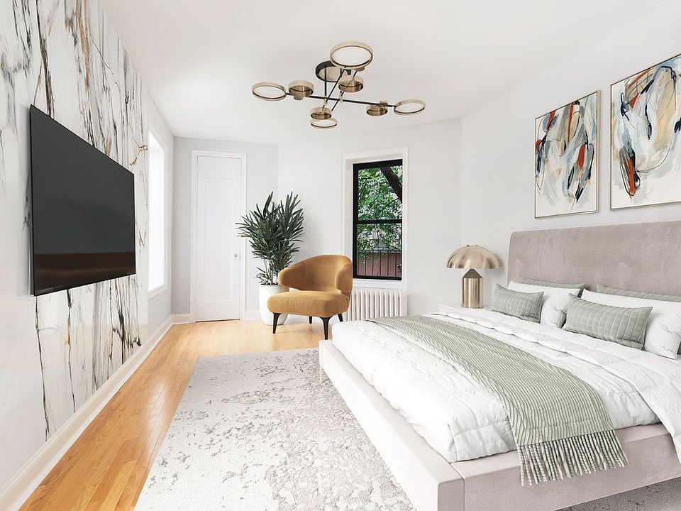 1st image of 15 Abingdon Sq APT 7