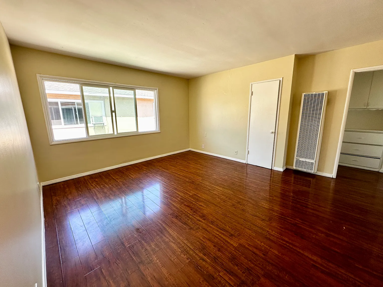 6813 San Luis Ave — Photo 3