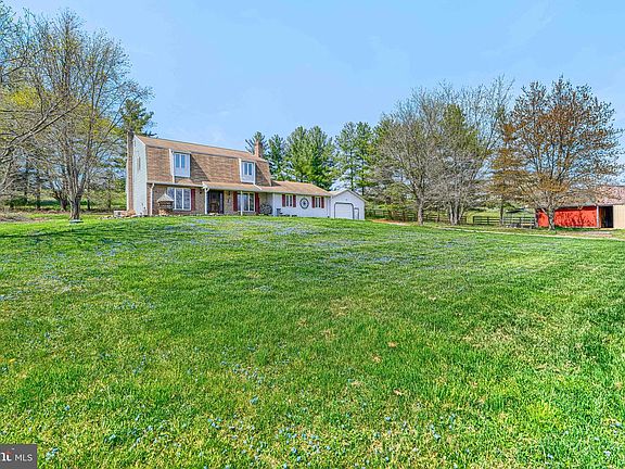 4th image of 2625 Old Taneytown Rd