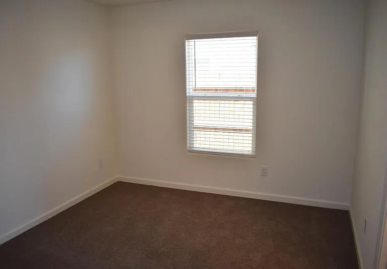 4027 Bayonet Dr — Photo 33