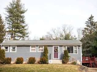 106 Westcott Rd, Scituate, RI 02857