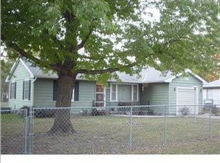 631 E Wayne St, Wichita, KS 67216