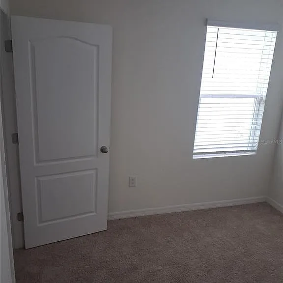 335 Gina Ln — Photo 8