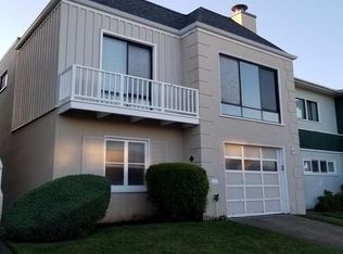 16 Oakmont Dr, Daly City, CA 94015