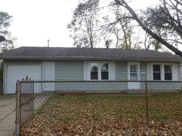 1412 Koch St, Pekin, IL 61554