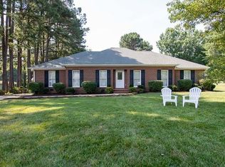 1225 Tanglewood Dr, South Hill, VA 23970