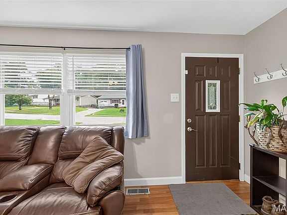 5th image of 1563 Ville Rosa Ln